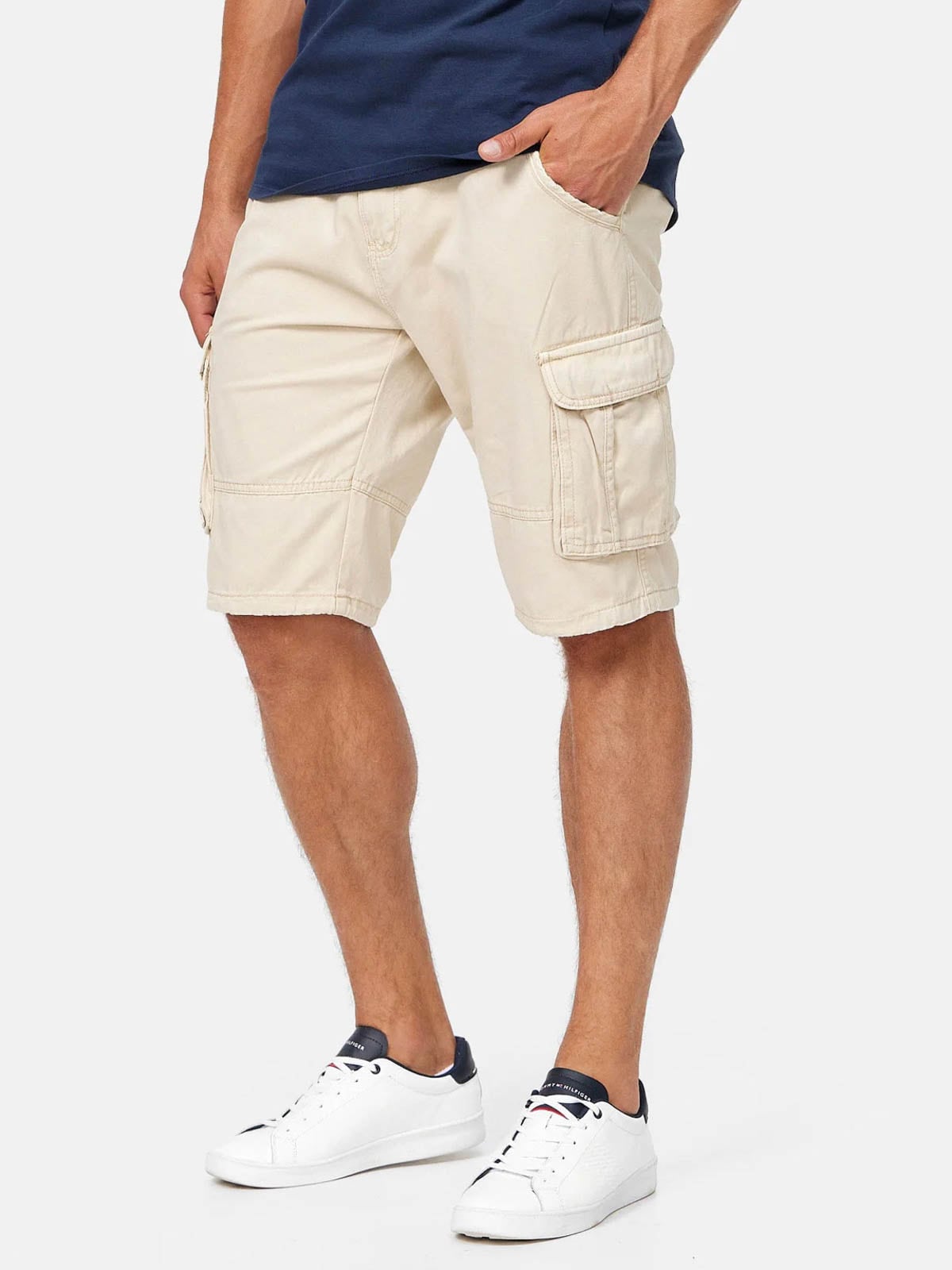 Indicode Monroe Shoers fog 1.jpg