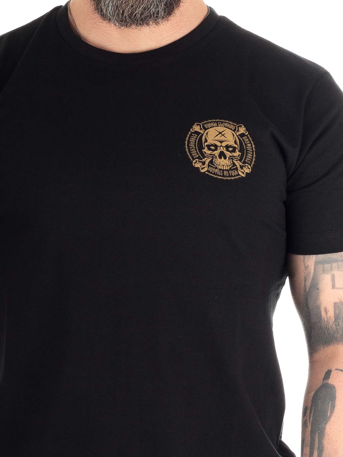 NUN MOON Tee Hyraw_1.jpg